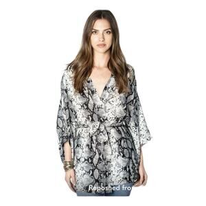 Sofia Joyce White Black Snake Print Kimono Top One Size